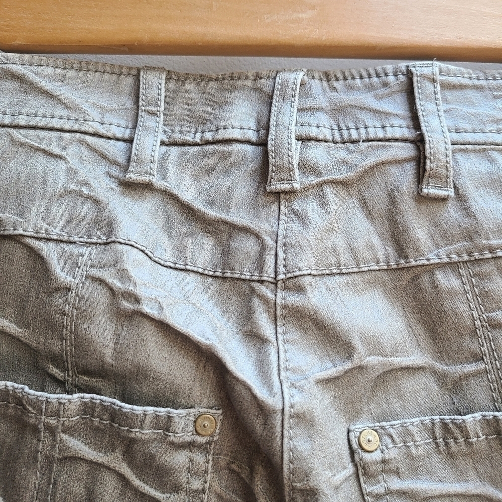 Marc Aurel Reptile Textured Pants - Picture 4 of 12